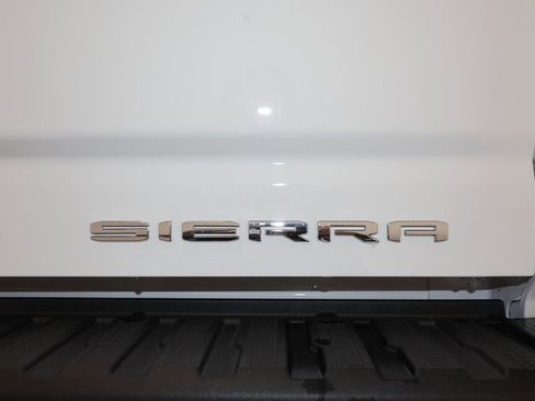 Certified 2025 GMC Sierra 2500 Denali w/ Denali Reserve Package image 38