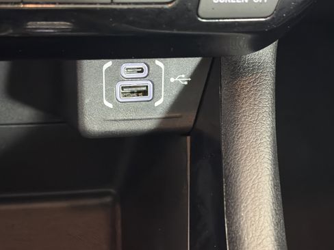 Used 2023 Jeep Compass High Altitude image 29