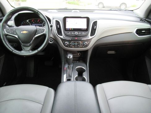 Used 2019 Chevrolet Equinox Premier FWD image 12