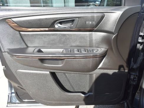 Used 2014 GMC Acadia Denali FWD image 19