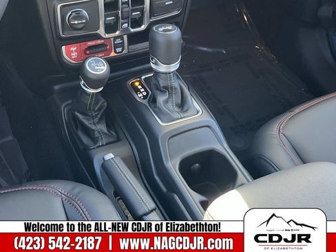 New 2026 Jeep Wrangler Unlimited Rubicon image 14