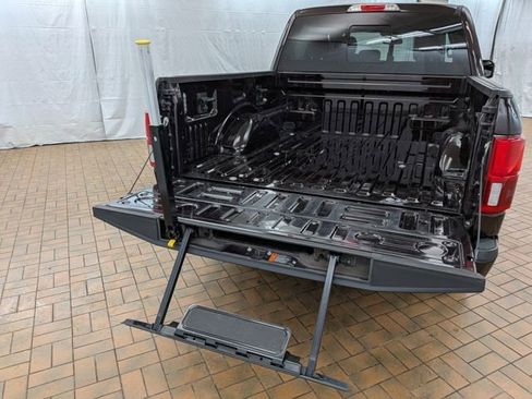 Certified 2020 Ford F150 Lariat w/ Equipment Group 502A Luxury image 8