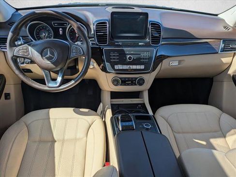 Used 2017 Mercedes-Benz GLE 350 image 18