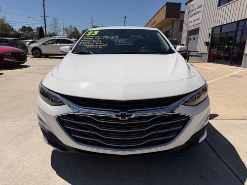 Used 2023 Chevrolet Malibu LT FWD image 17