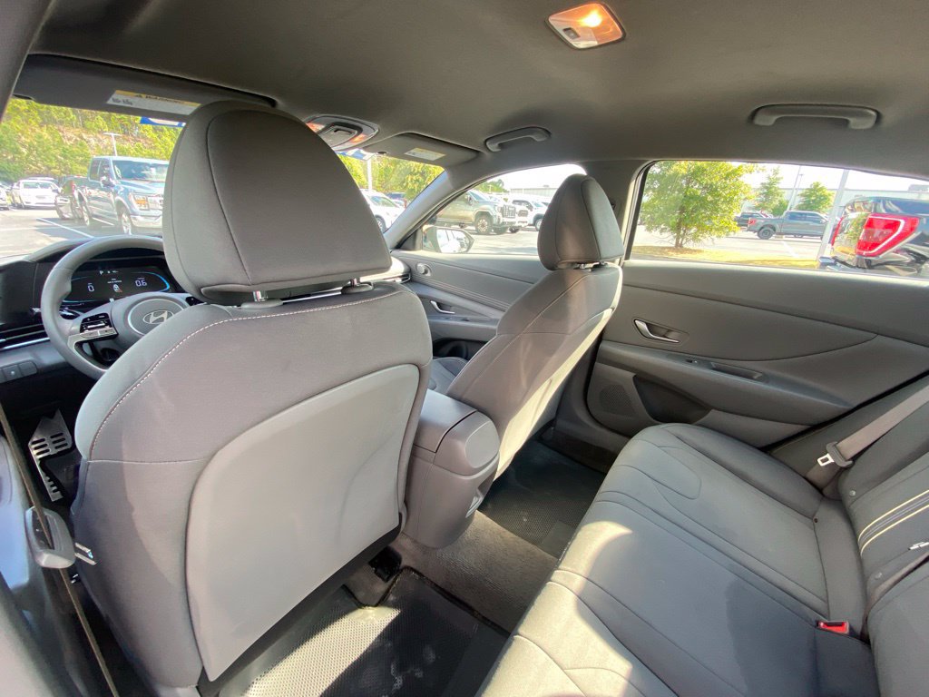 Used 2026 Hyundai Elantra Sport FWD image 24