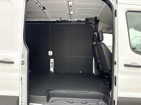New 2026 Ford Transit 250 148 Medium Roof Extended AWD image 11
