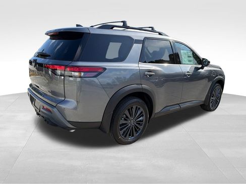 New 2026 Nissan Pathfinder SL w/ SL Premium Package FWD image 8