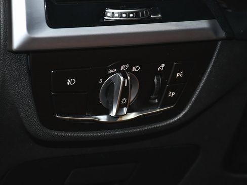 Used 2019 BMW X4 M40i image 19