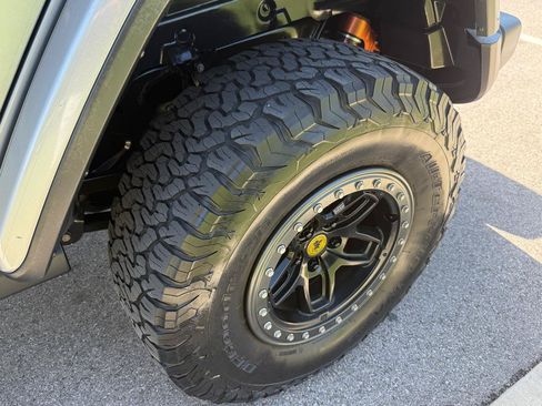 Used 2021 Jeep Wrangler Unlimited Rubicon AWD/4WD image 31