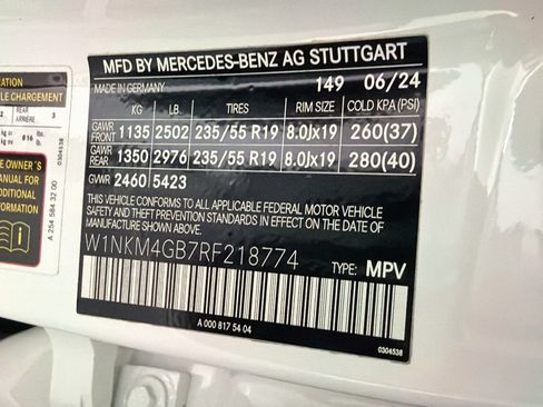 Certified 2024 Mercedes-Benz GLC 300 image 25