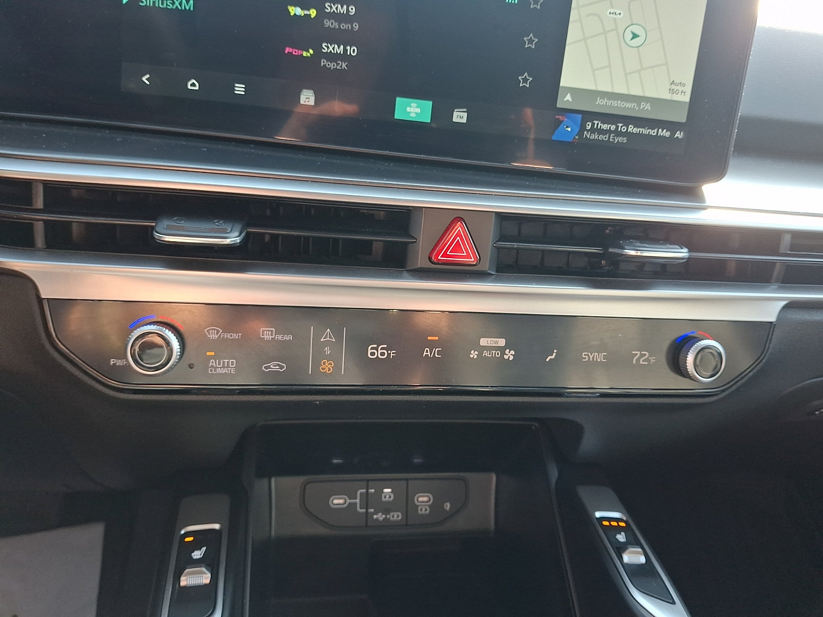 Used 2024 Kia Sorento S w/ Panoramic Sunroof Package FWD image 18
