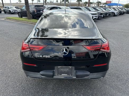 Used 2020 Mercedes-Benz CLA 250 image 5