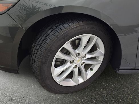 Used 2017 Chevrolet Malibu LT w/ Leather Package image 31