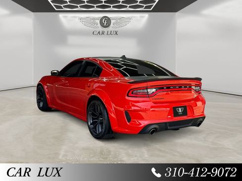 Used 2020 Dodge Charger Scat Pack RWD image 3