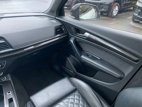 Used 2023 Audi SQ5 Prestige image 36