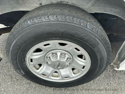 Used 2017 Nissan NV 2500 SV w/ Technology Package image 21