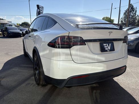 Used 2022 Tesla Model X AWD/4WD image 6