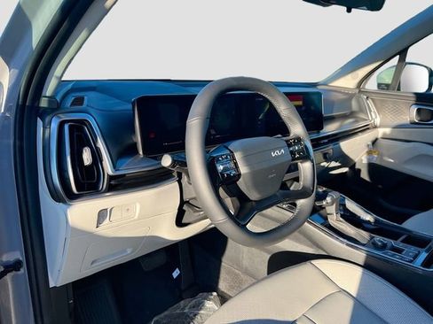 New 2026 Kia Sorento S w/ S Panoramic Sunroof Package image 9