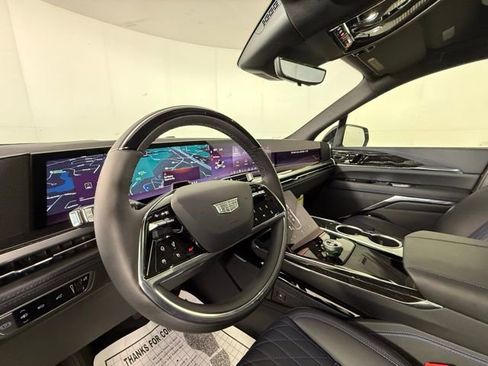 New 2026 Cadillac Escalade IQ Sport 1 w/ LPO, Etrunk Organizer Package image 4