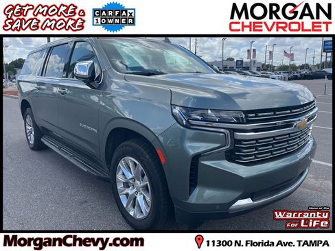 Used 2023 Chevrolet Suburban Premier RWD image 1
