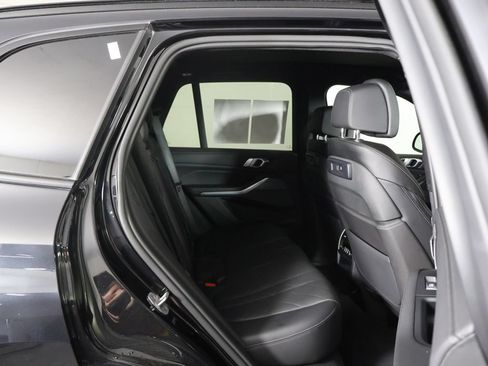 Used 2023 BMW X5 M50i w/ Climate Comfort Package AWD/4WD image 34
