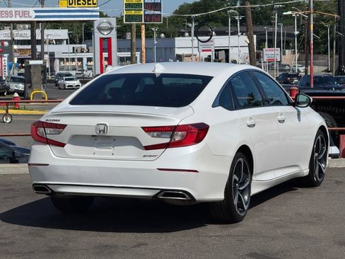 Used 2020 Honda Accord Sport image 12