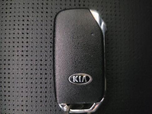 Used 2019 Kia Forte EX FWD image 32