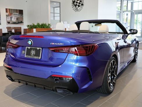 New 2027 BMW M440i Convertible w/ Premium Package RWD image 7