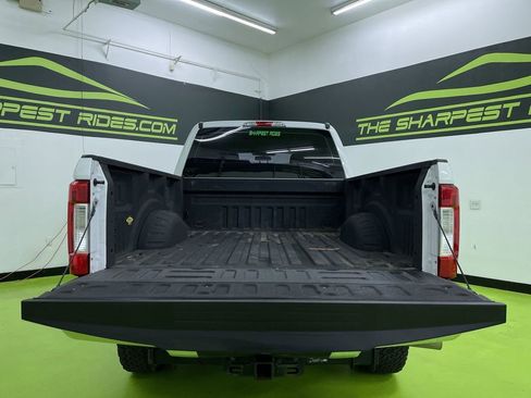 Used 2019 Ford F350 XL w/ Power Equipment Group image 9