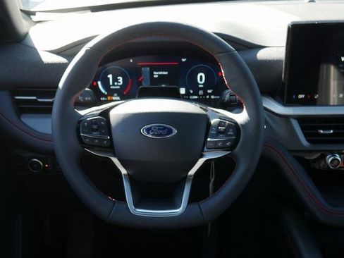 New 2026 Ford Explorer ST-Line w/ ST-Line Street Pack AWD/4WD image 17