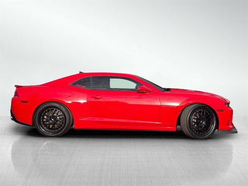 Used 2014 Chevrolet Camaro SS w/ RS Package image 3
