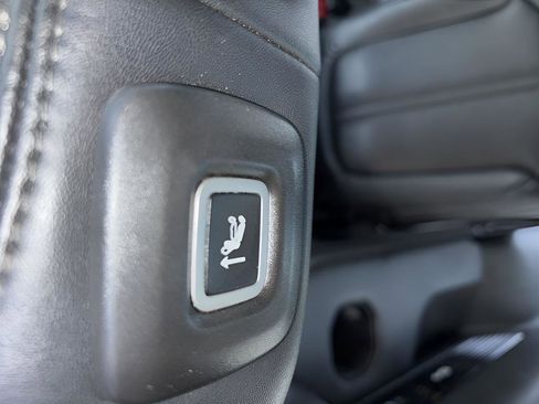 Used 2024 Jeep Grand Wagoneer L 4WD image 37