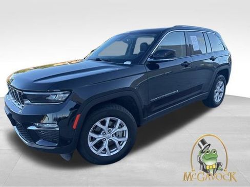 Used 2022 Jeep Grand Cherokee Limited w/ Luxury Tech Group II RWD image 1