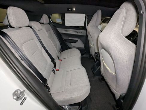 New 2025 Volvo EX30 Ultra w/ Protection Package Premier image 29