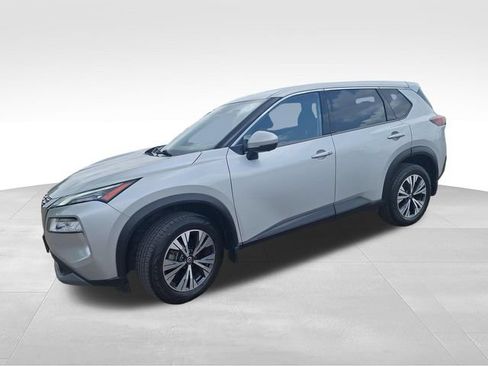 Certified 2021 Nissan Rogue SV FWD image 4
