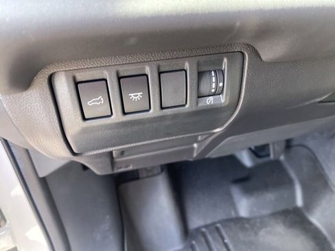 New 2025 Subaru Ascent Limited image 19