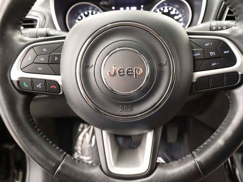 Used 2019 Jeep Compass Altitude image 12