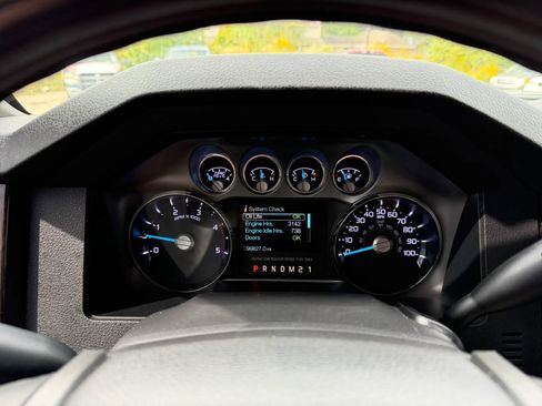 Used 2015 Ford F250 Platinum w/ FX4 Off-Road Package image 15