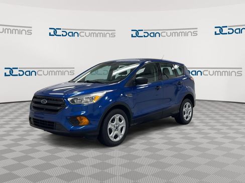 Used 2017 Ford Escape S FWD image 4