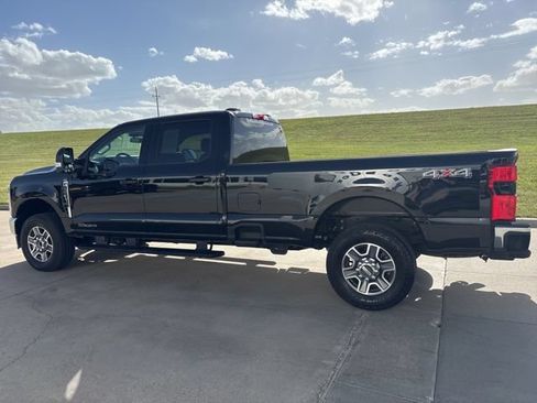 Used 2025 Ford F350 Lariat w/ Camper Package AWD/4WD image 5