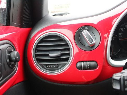 Used 2012 Volkswagen Beetle 2.5 FWD image 7