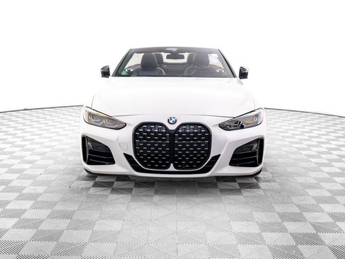 Used 2021 BMW M440i Convertible w/ Premium Package image 2