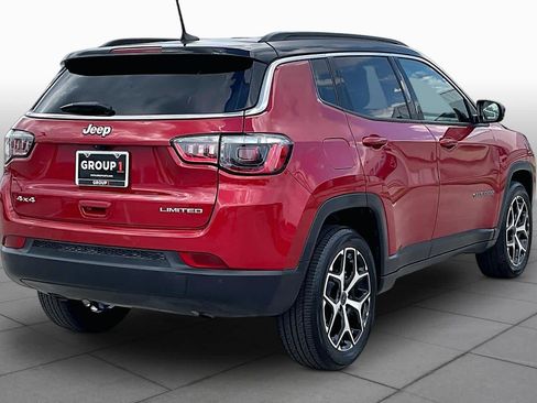 Used 2025 Jeep Compass Limited AWD/4WD image 13