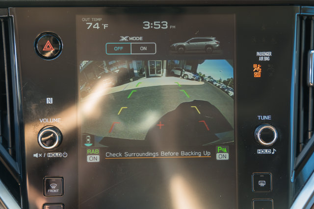 Used 2025 Subaru Outback Touring XT AWD/4WD image 46