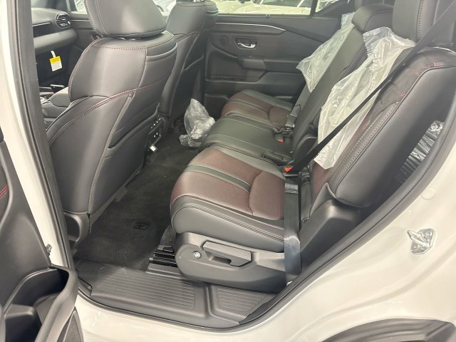 New 2026 Honda Pilot Black Edition image 22
