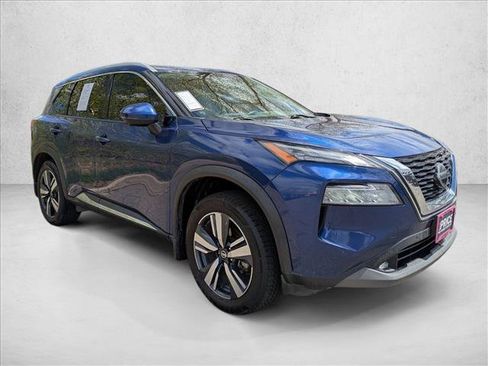 Used 2021 Nissan Rogue SL w/ Premium Package AWD/4WD image 3