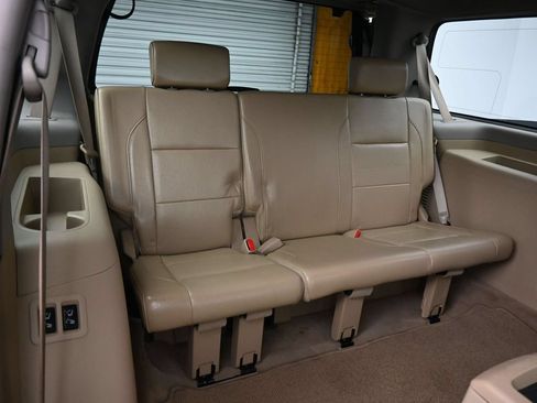 Used 2011 Nissan Armada Platinum w/ 2nd Row Captain Seat Pkg RWD image 44