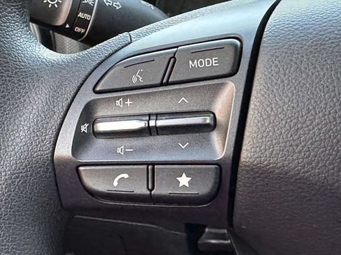 Used 2023 Hyundai Kona SEL w/ Cargo Package AWD/4WD image 23