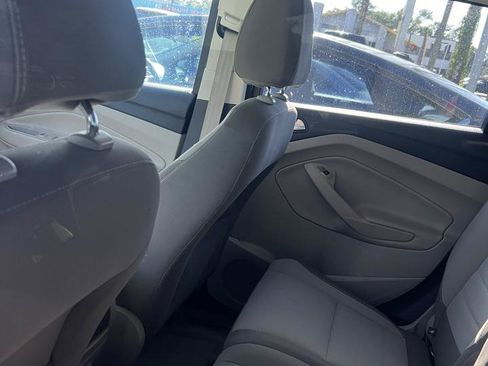 Used 2014 Ford Escape SE FWD image 7