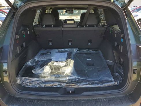 New 2026 Subaru Outback Limited image 8